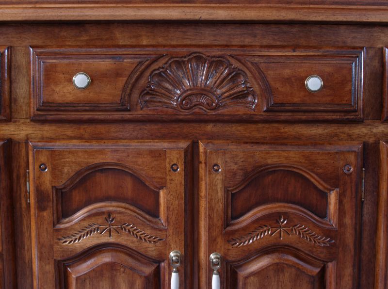 Wood Cabinet Refinishing in Muncie, IN
